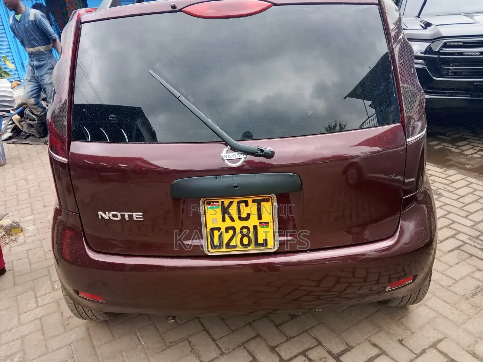 Nissan Note 2012 Burgundy