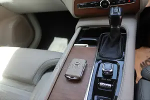 Volvo XC90 2017 Beige