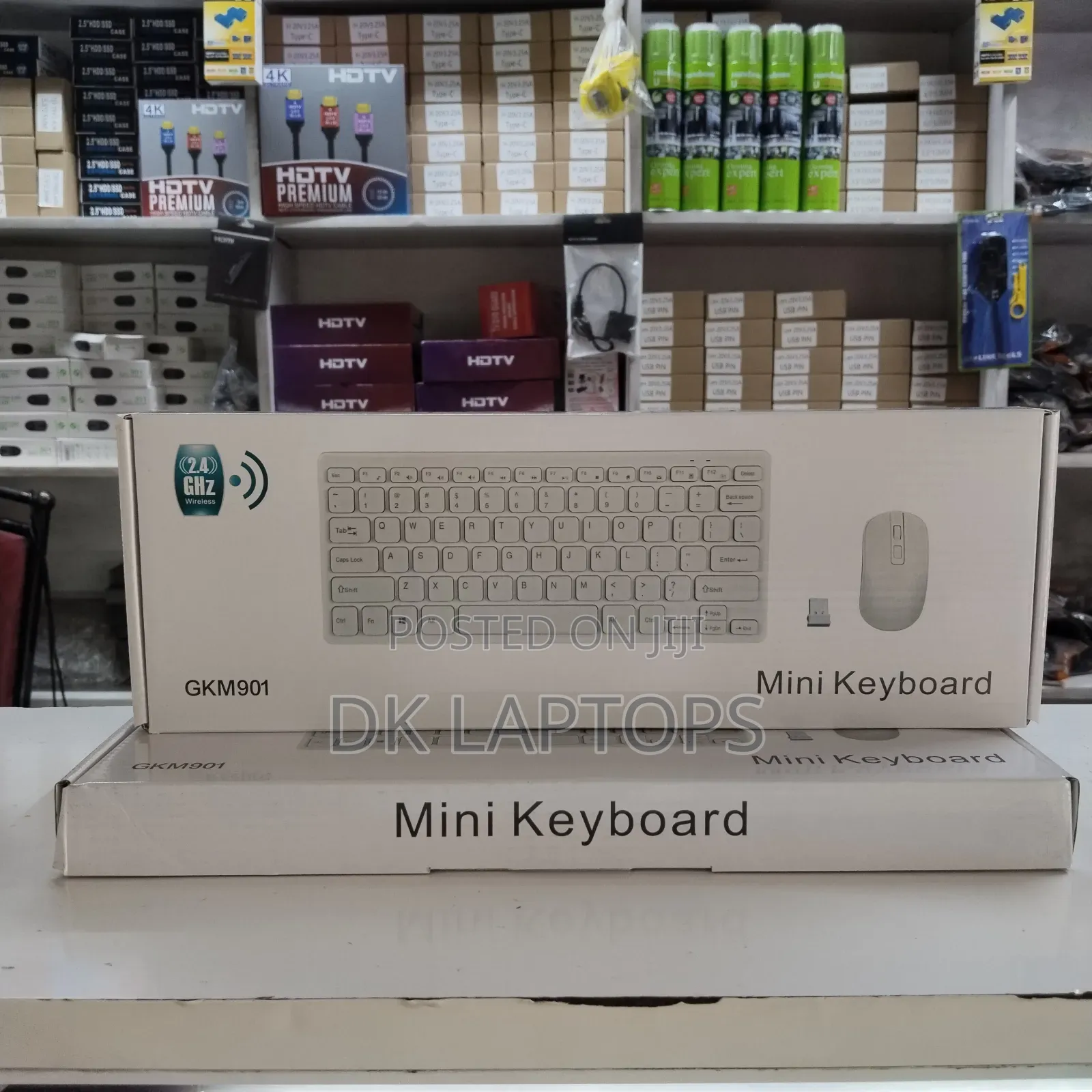 Gkm901 Wireless Bluetooth Mini Keyboard + Mouse