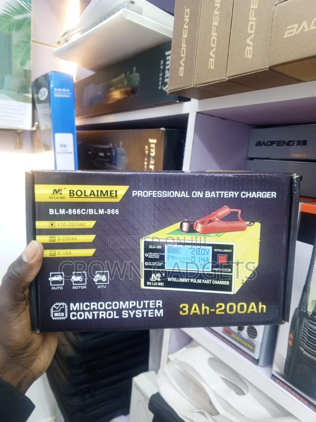 BLM-866c Smart Lead Acid Battery Charger 3ah to 200ah