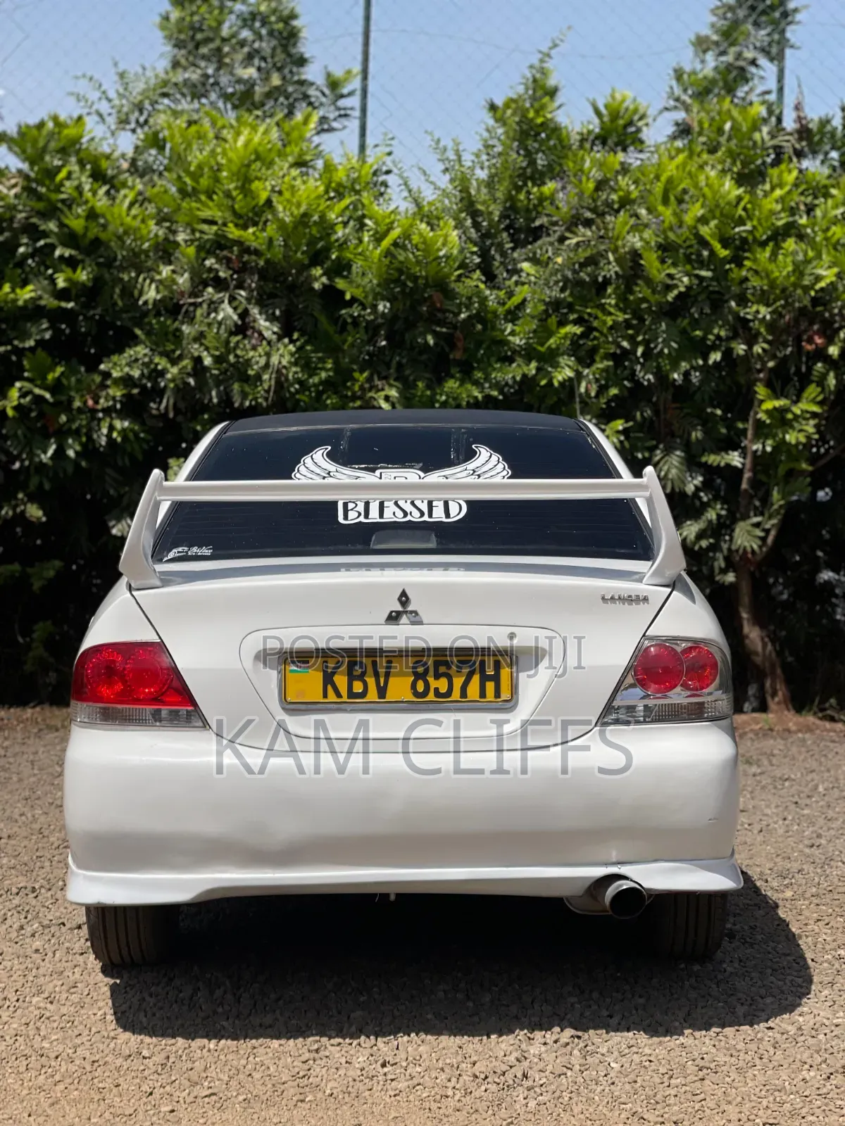 Mitsubishi Galant 2005 White