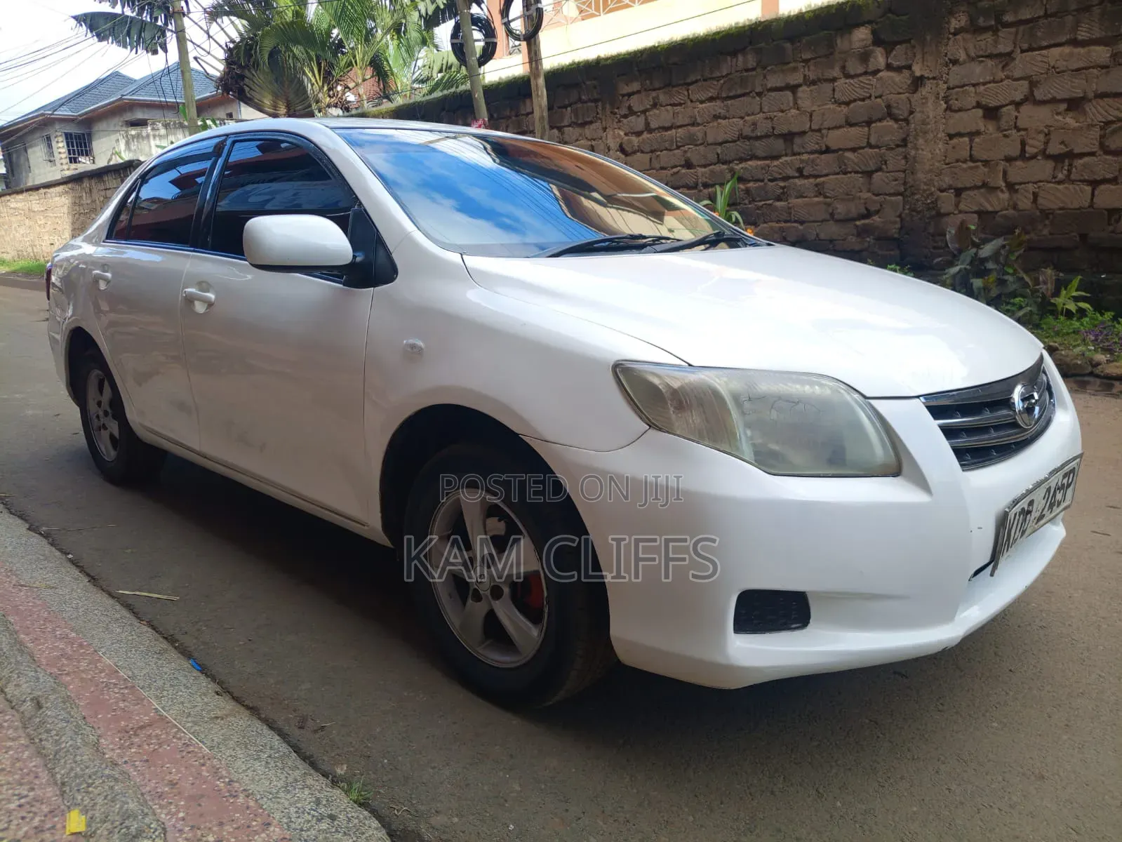 Toyota Axio 1.5 X 2WD 2013 White