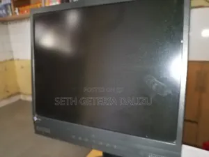 Am Selling My Monitor