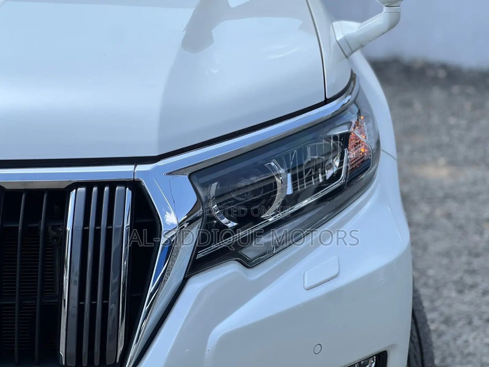 Toyota Land Cruiser Prado 2.7 2019 Pearl