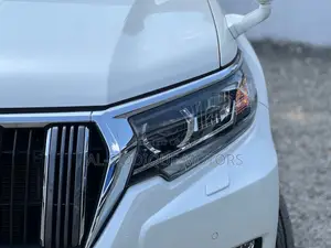 Toyota Land Cruiser Prado 2.7 2019 Pearl
