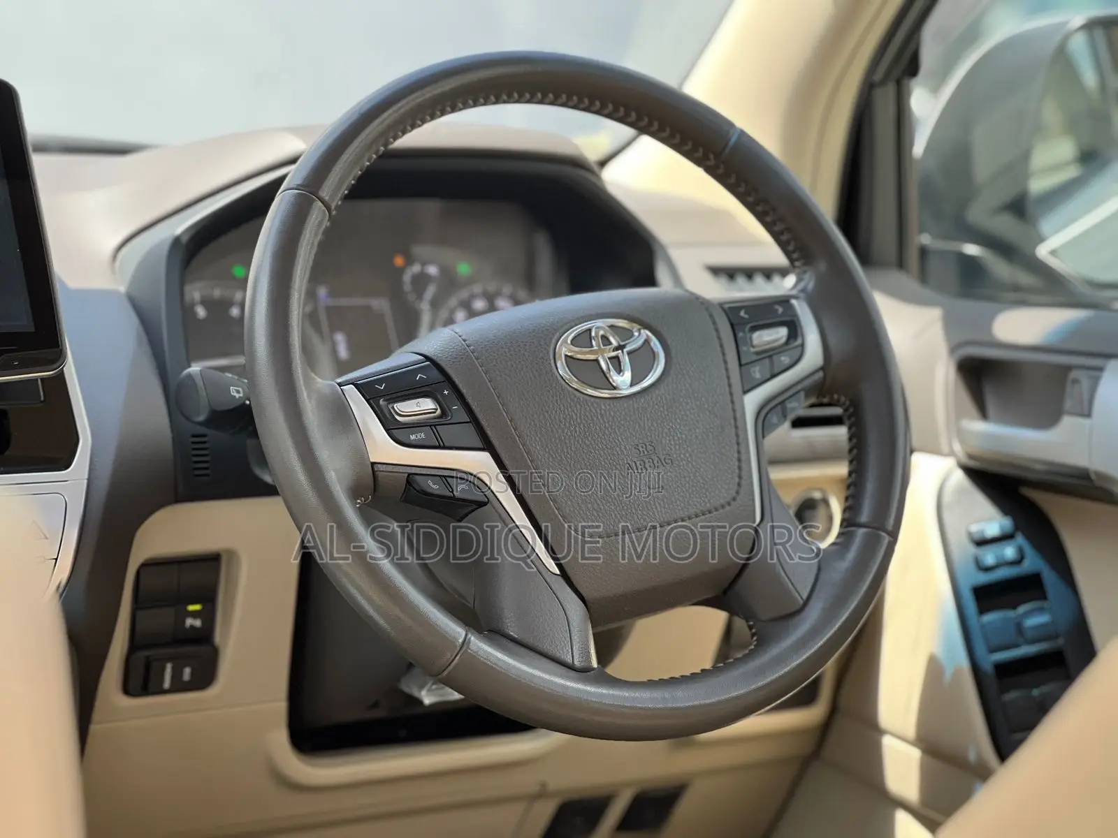 Toyota Land Cruiser Prado 2.7 2019 Pearl