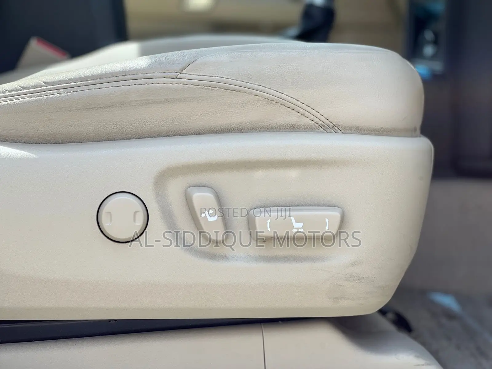 Toyota Land Cruiser Prado 2.7 2019 Pearl