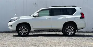 Toyota Land Cruiser Prado 2.7 2019 Pearl