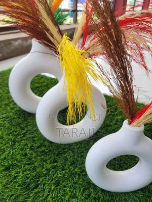 Nordic Ceramic Donut Vases / Modern Aesthetic Home Decor