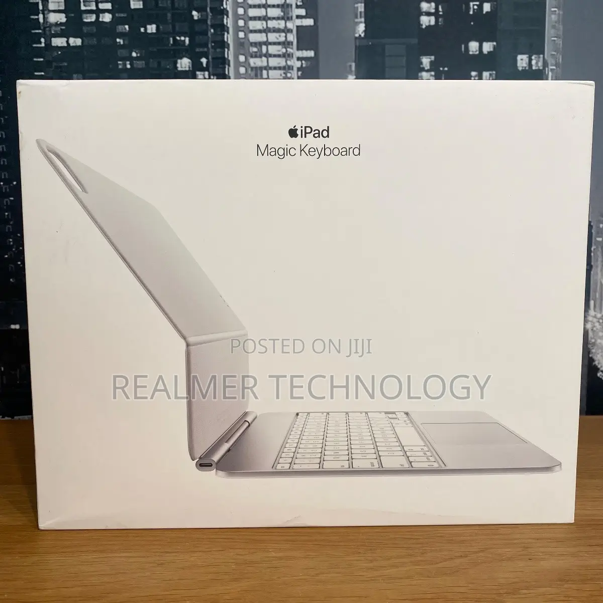 Apple iPad Magic Keyboard 13 Inch M5 White