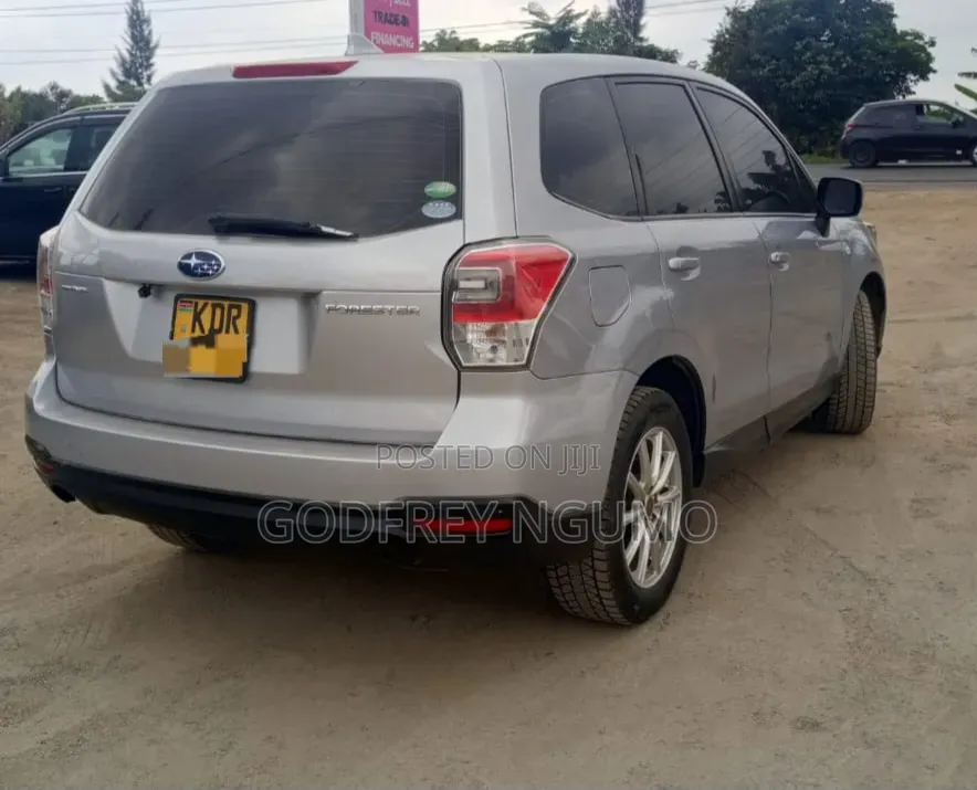 Subaru Forester 2016 Silver