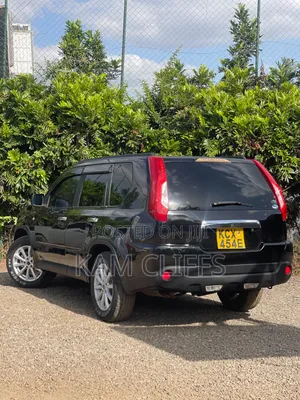 Nissan Serena 2013 Black