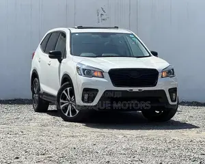 Subaru Forester 2018  White 
