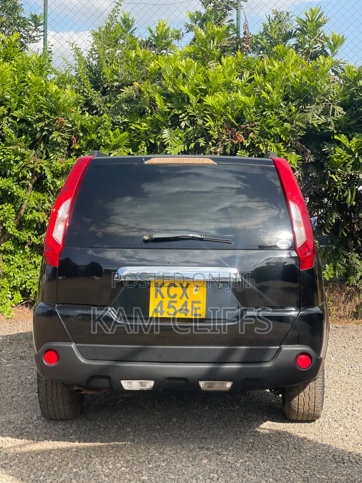Nissan Serena 2013 Black