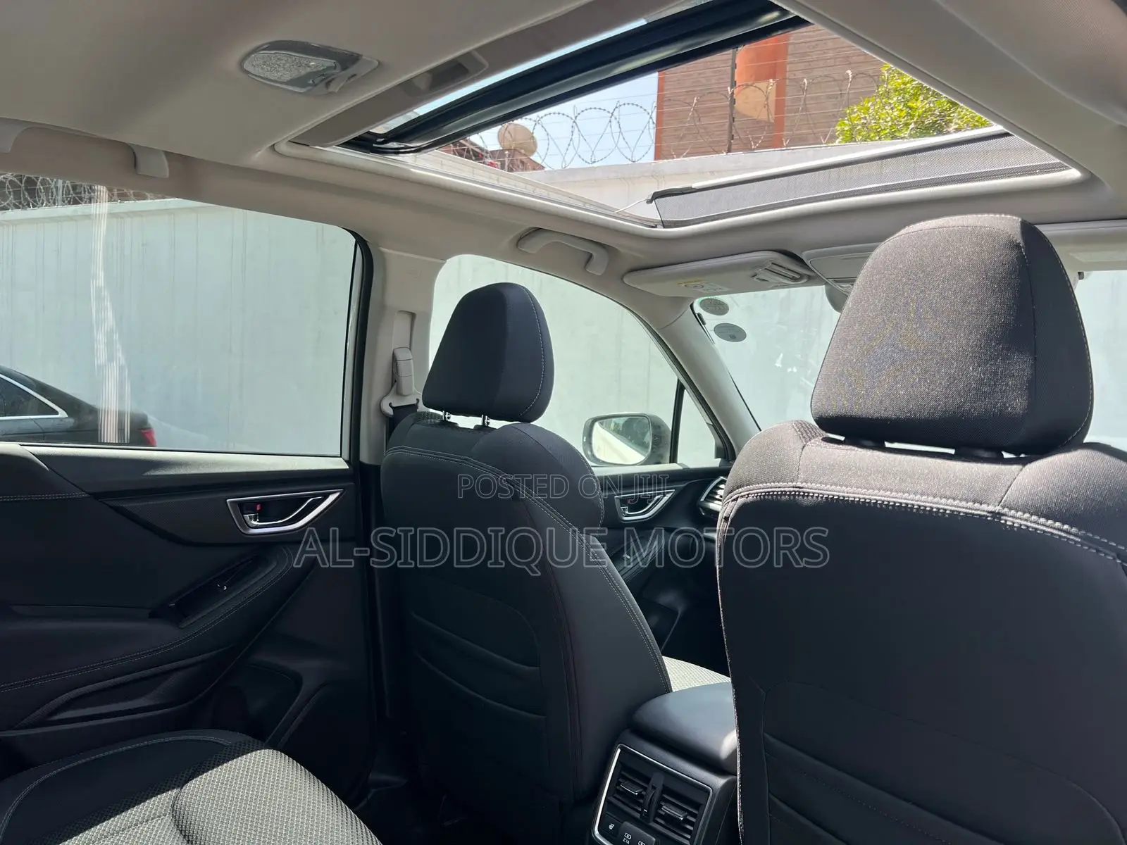 Subaru Forester 2018  White 