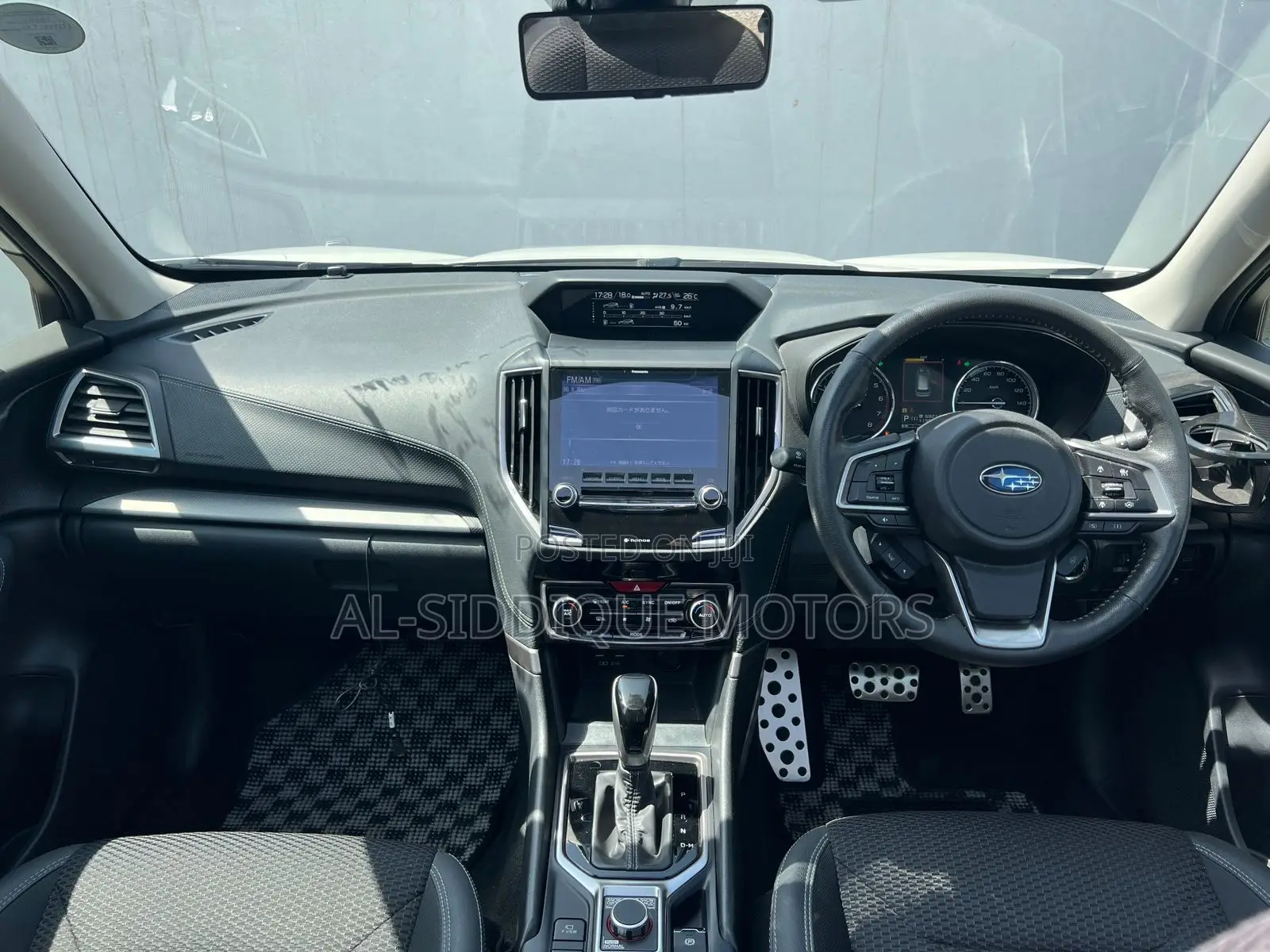 Subaru Forester 2018  White 