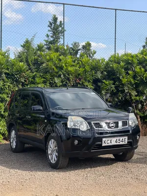 Nissan Serena 2013 Black