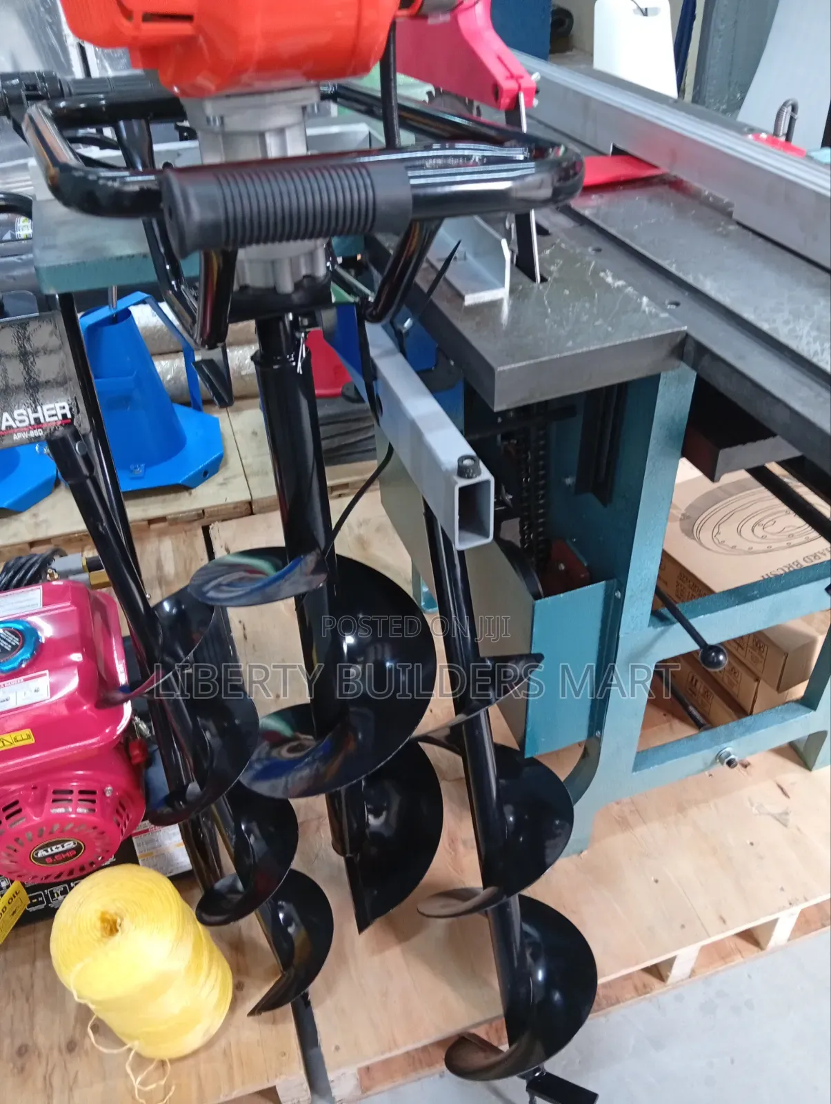 4stroke Engine Earth Auger