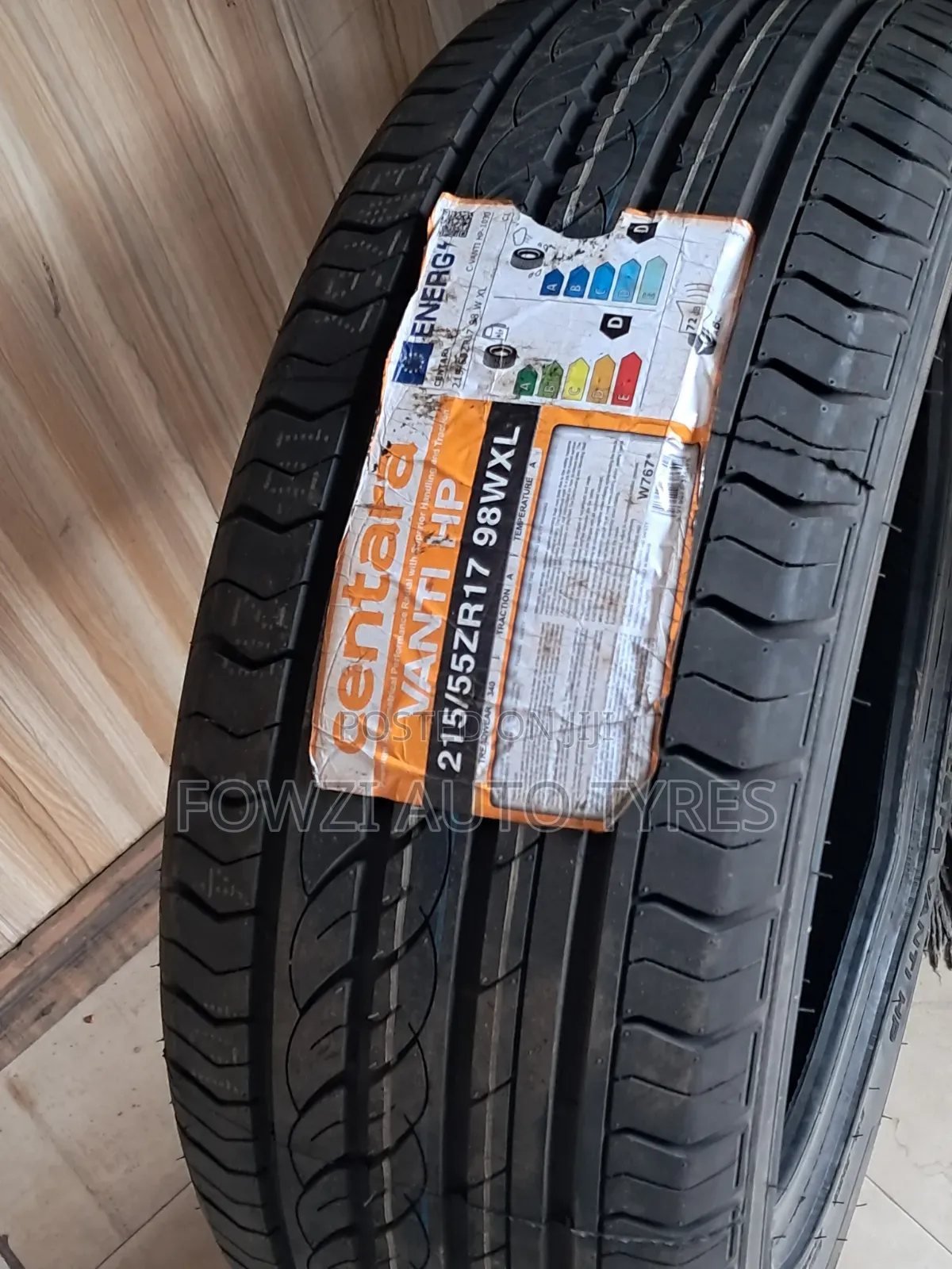 215/55r17 Centara