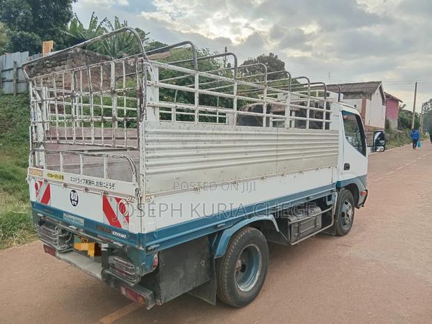 Toyota Dyna 2014 Manual Diesel Double Wheel - thumbnail 9
