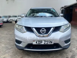 Nissan X-Trail 2016 Silver