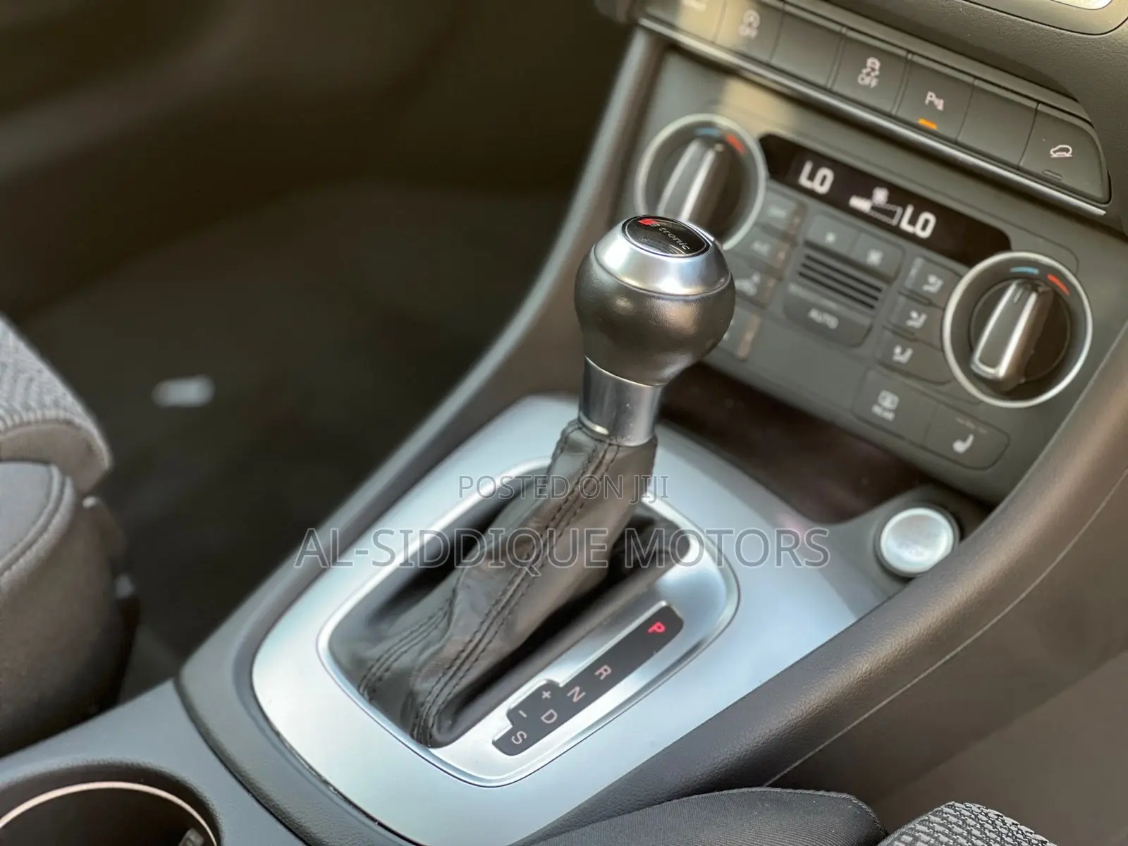 Audi Q3 2019 Black