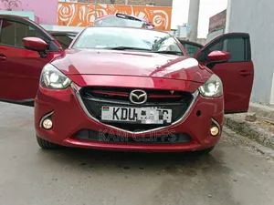 Mazda Demio 2018 Red