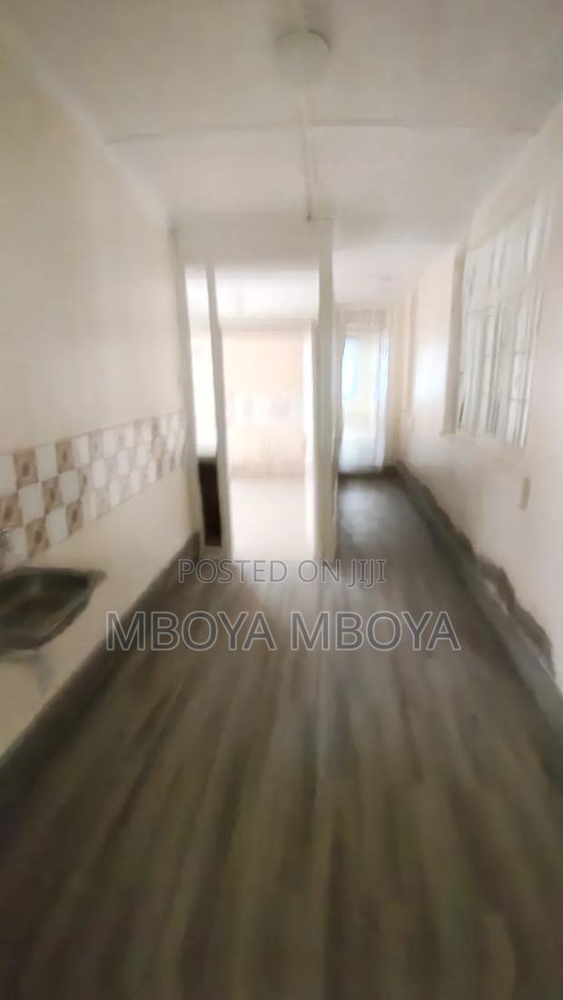 Commercial House for Rent in Parklands - thumbnail 9
