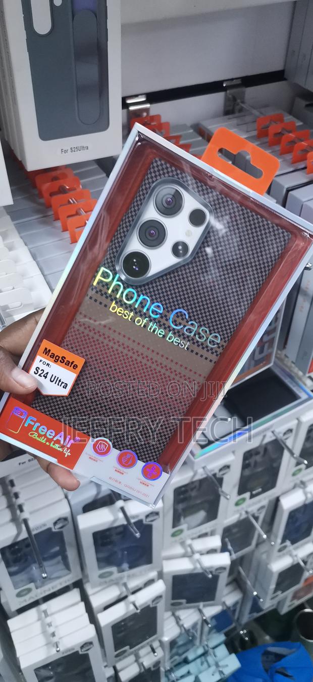 Phone Case Tailored for the Samsung Galaxy S24 Ultra - thumbnail 2