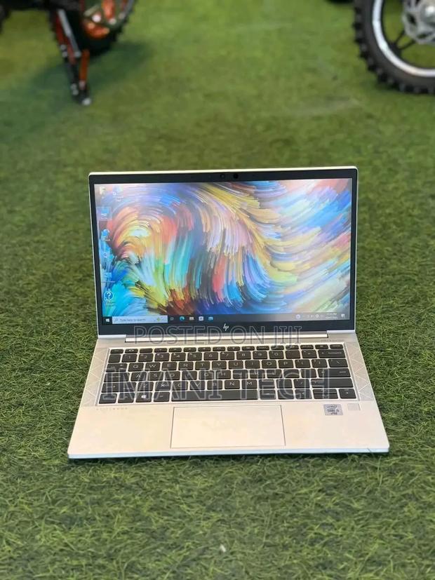 Laptop HP EliteBook 830 G7 8GB Intel Core i5 SSD 256GB