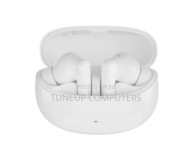 Ugreen Hitune T3 Pro Active Noise-Cancelling Wireless Earbuds - White - thumbnail 2