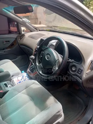 Toyota Harrier 2000 Beige
