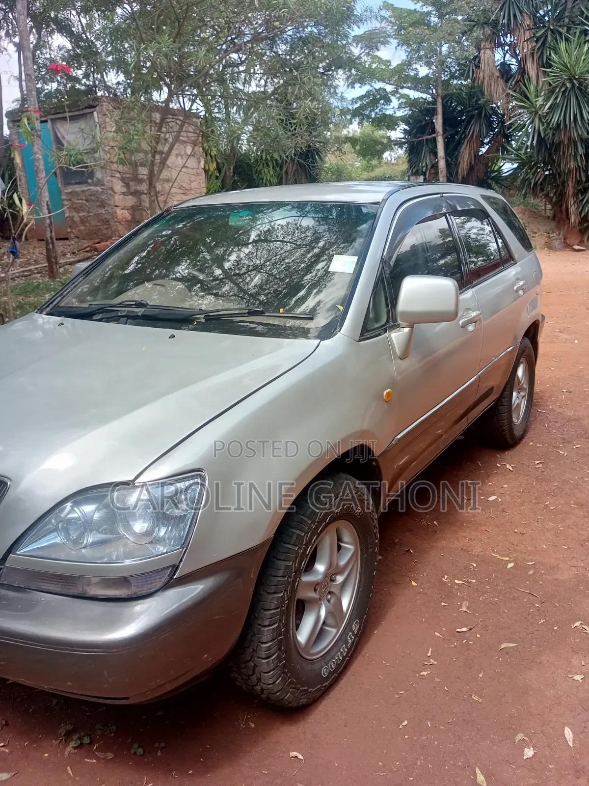 Toyota Harrier 2000 Beige