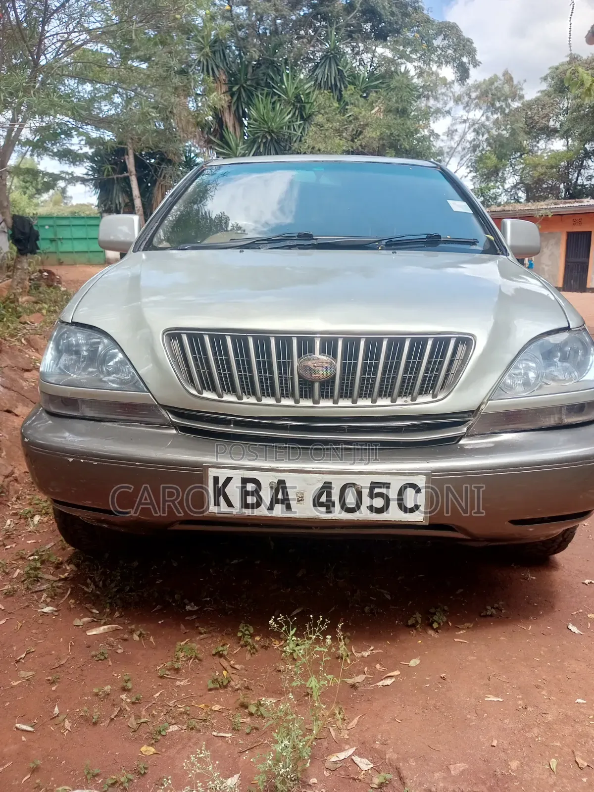 Toyota Harrier 2000 Beige