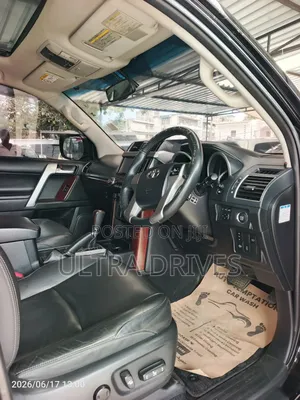 Toyota Land Cruiser Prado 2016 Black