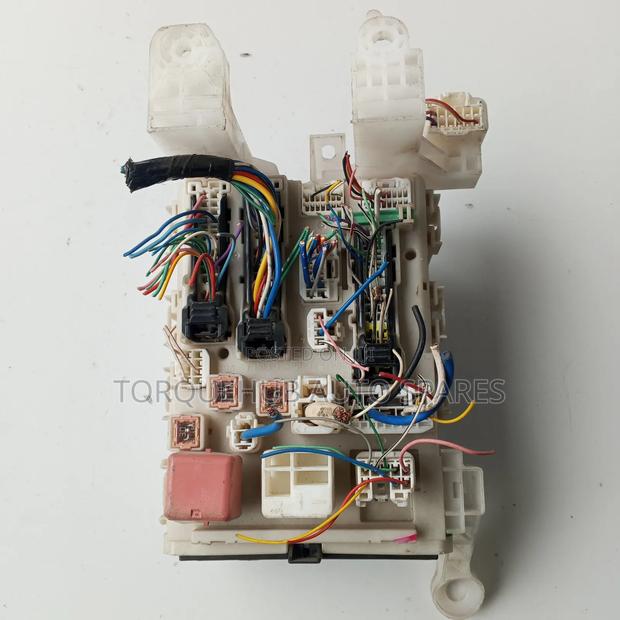 Toyota Corolla Rumion 2003 Fusebox - thumbnail 2
