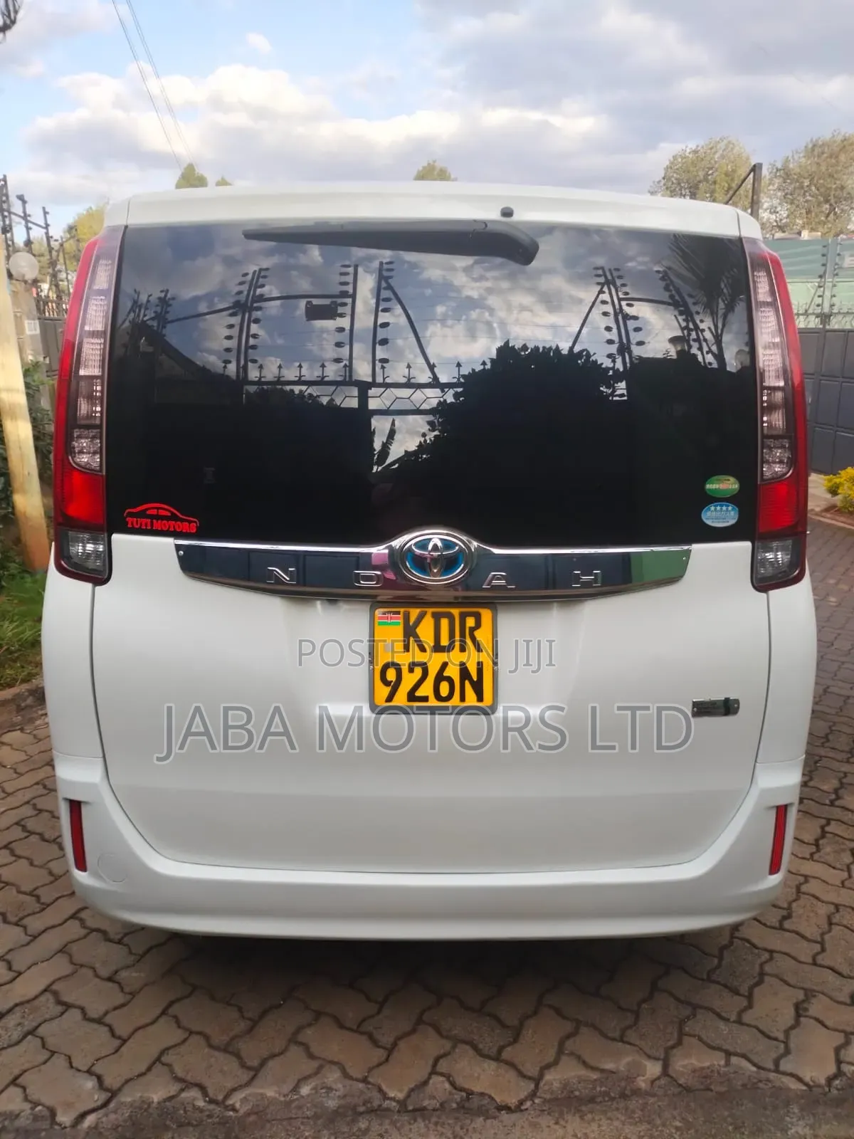 Toyota Noah 2016 Black