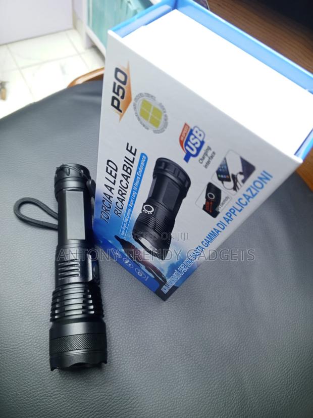 Torcia P50 High Power Rechargeable Flashlight 2000lm