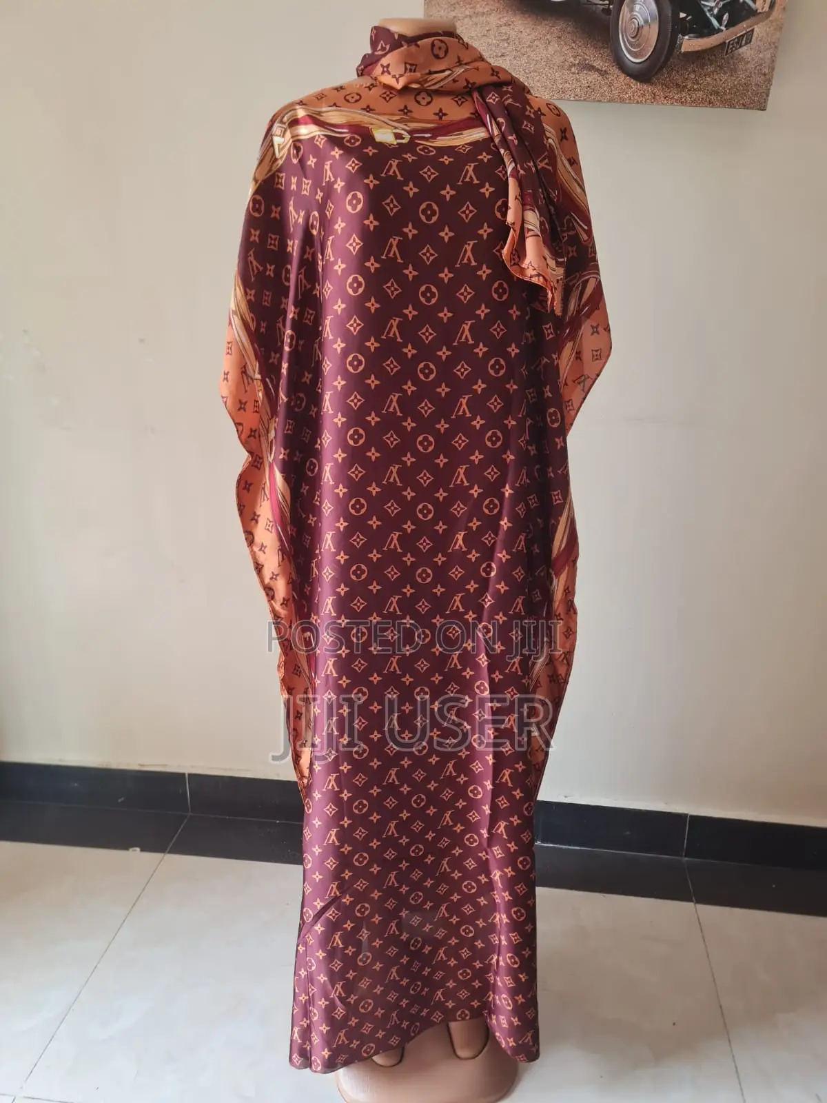 Fancy Silk Deras