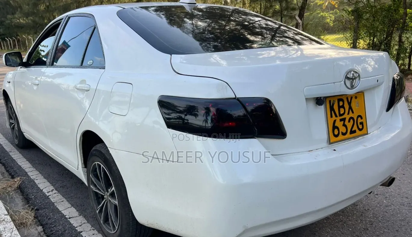 Toyota Camry 2006 White