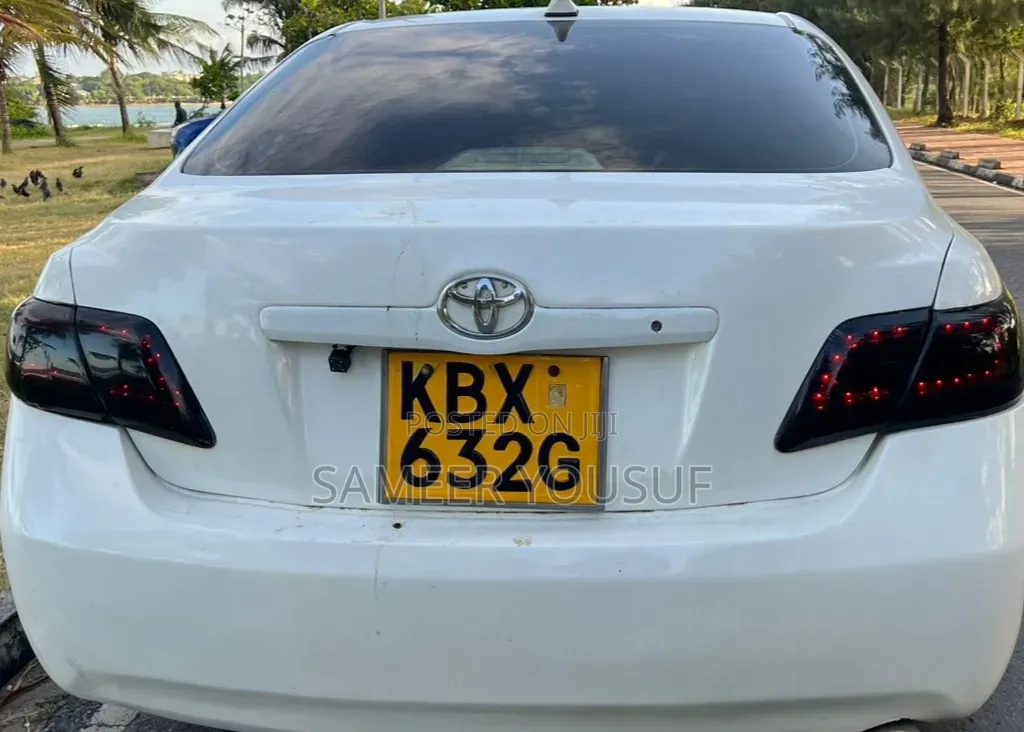 Toyota Camry 2006 White