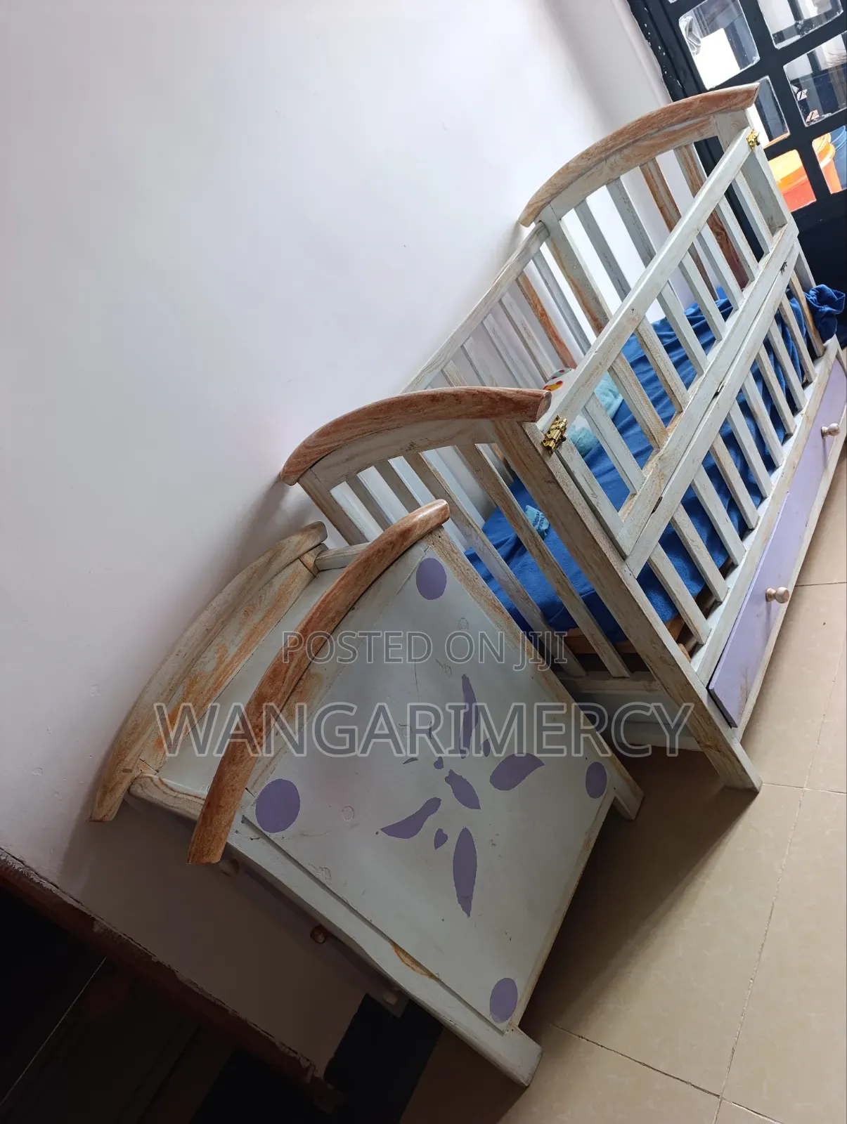 Baby Cot/Mattress/Storage