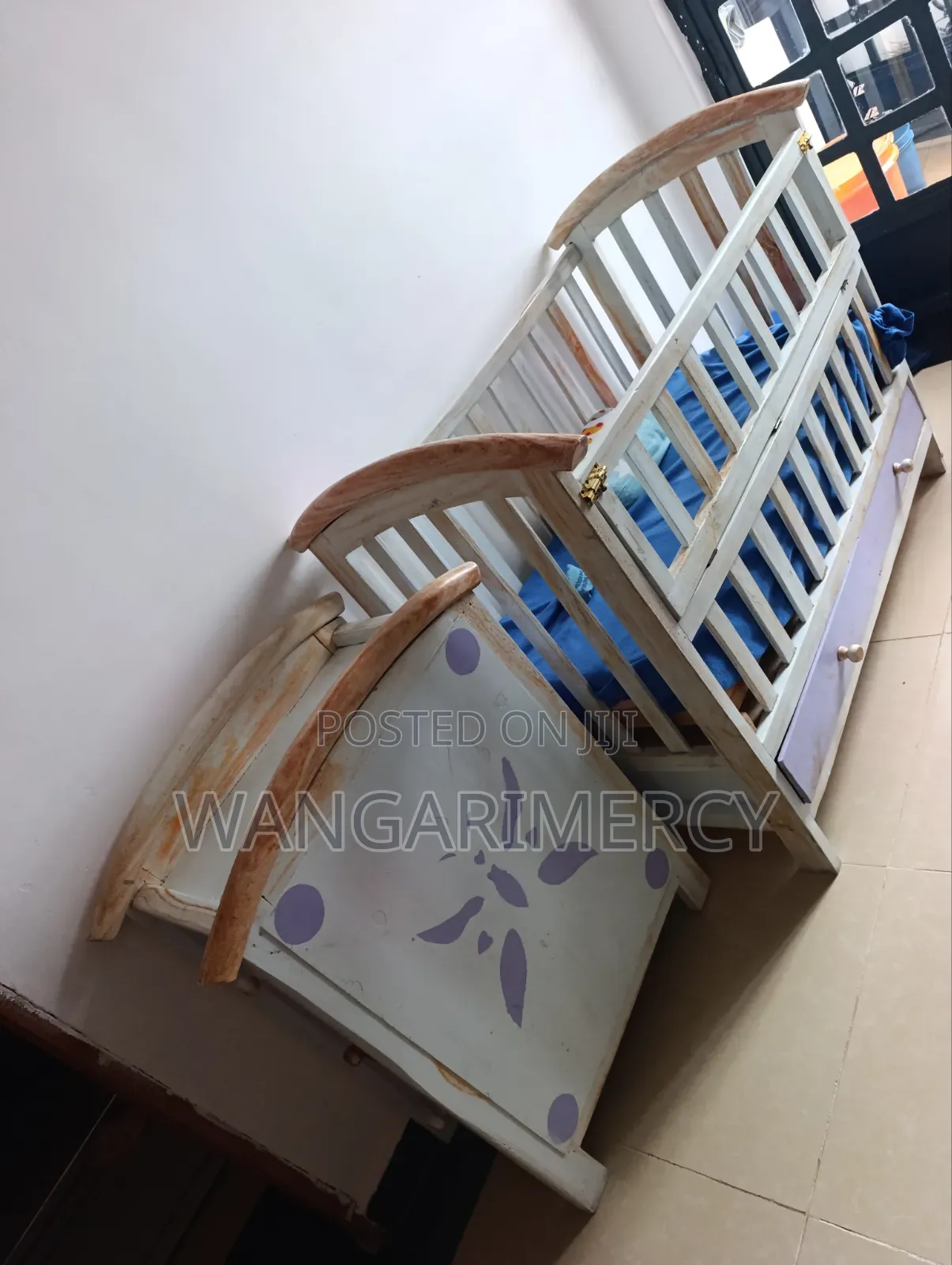 Baby Cot/Mattress/Storage