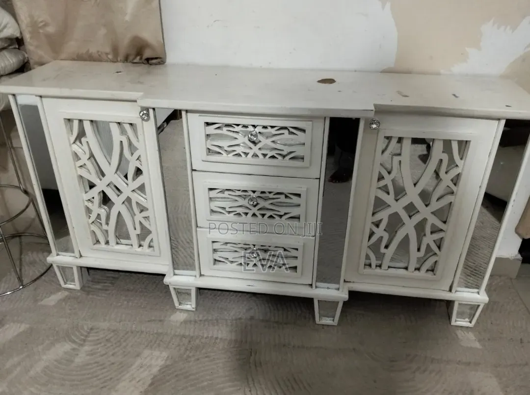 Buffet Cabinet