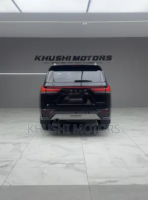 Lexus LX 500d 2023 Black