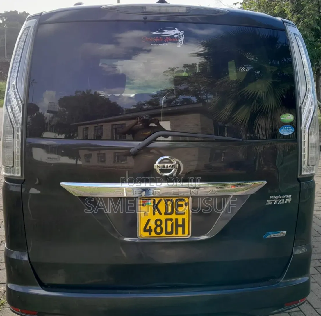 Nissan Serena 2014 Black