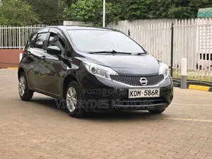 Nissan Note 2015