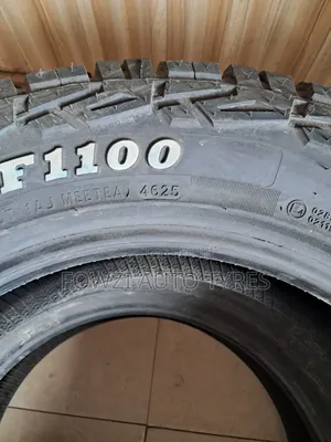 225/65r17 Cf1100 Comforser At