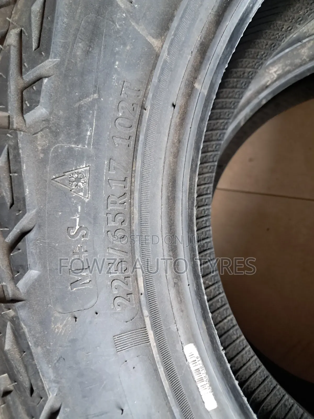 225/65r17 Cf1100 Comforser At