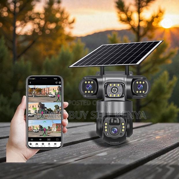 Versatile Outdoor Security Camera 20mp 4g PTZ Triple Lens Solar Camera